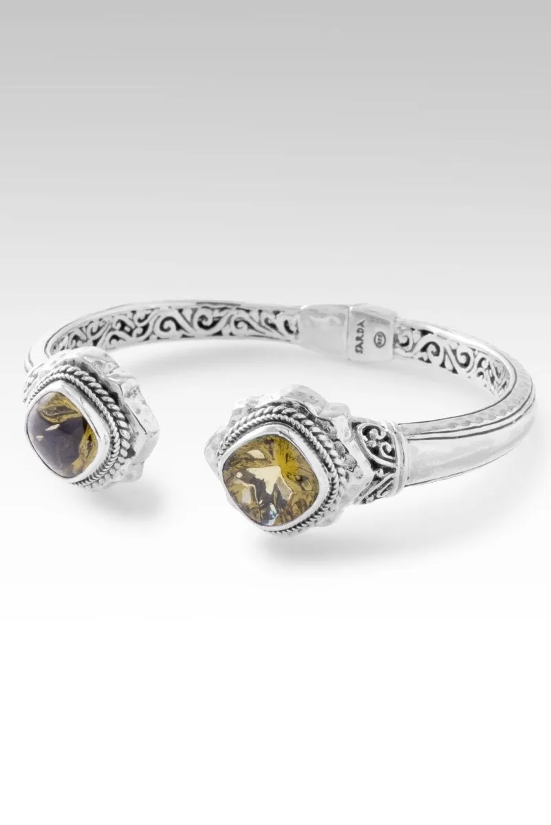 Adoration Tip-to-Tip Bracelet™ in Olive Quartz