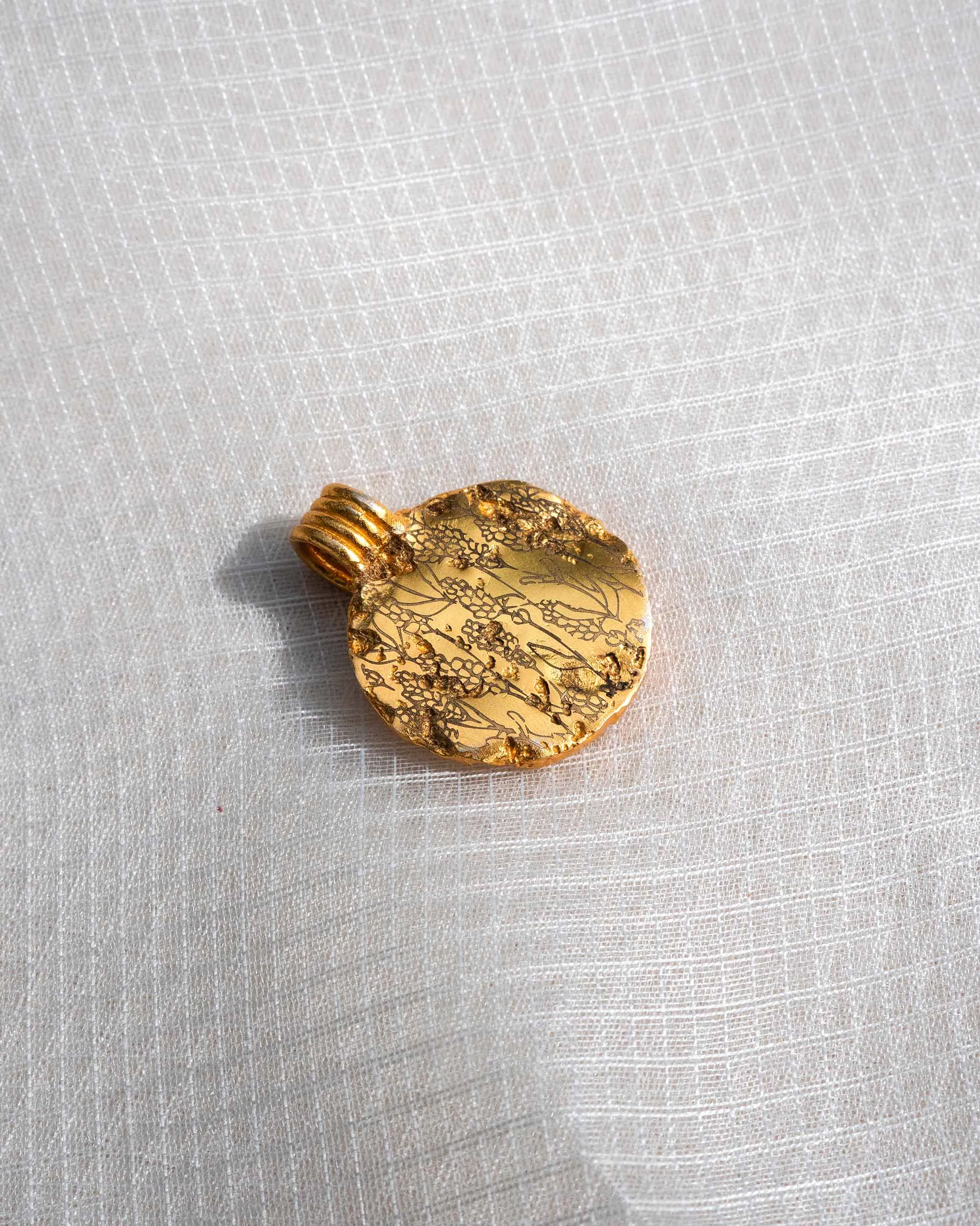 Air Sign Charm - Gold