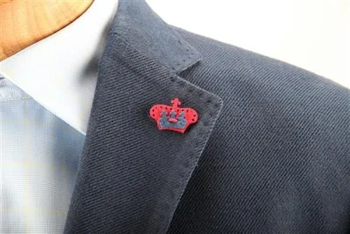 Crown Lapel Pin - Portsalon Red with Mission Blue