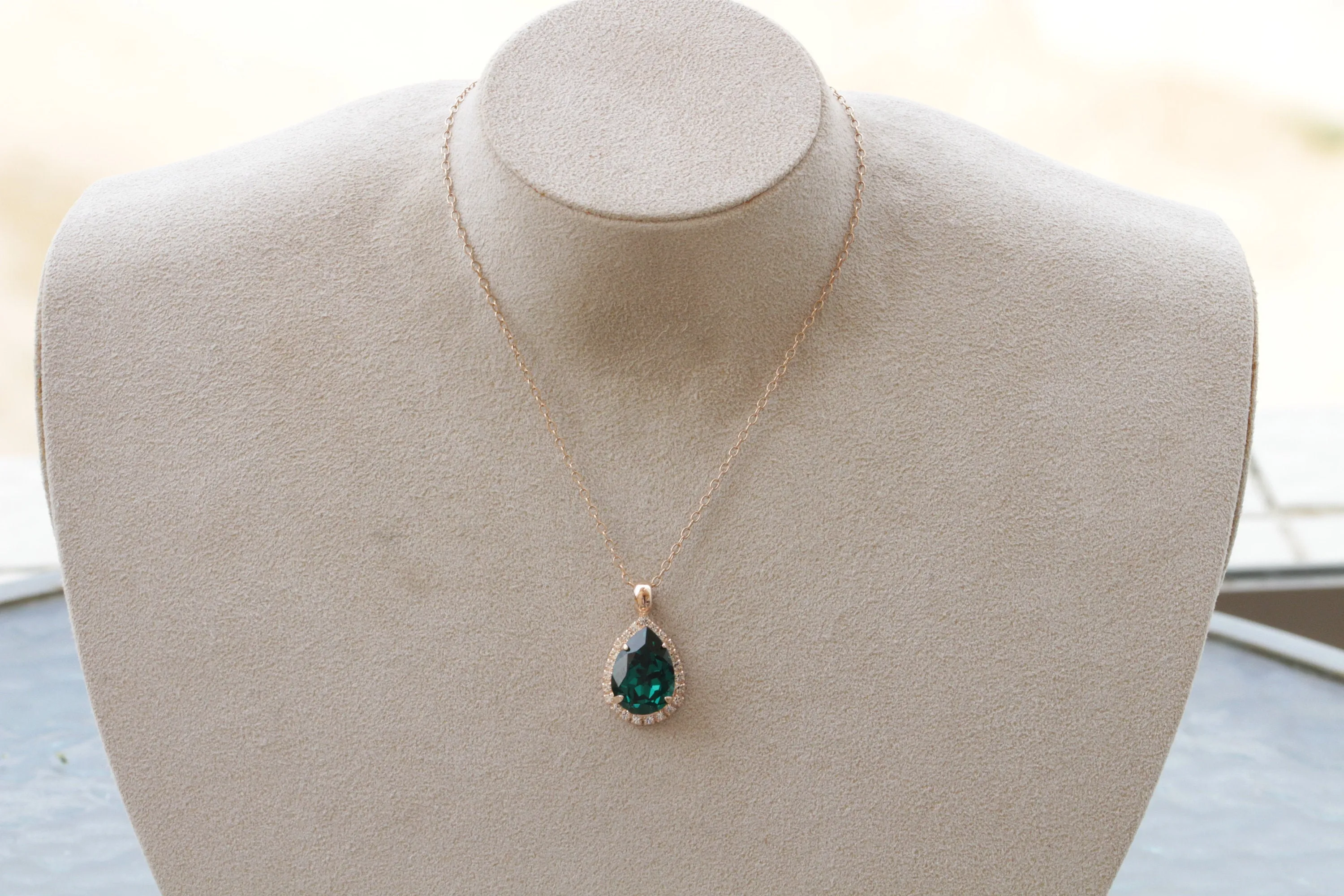 DUSTY BLUE NECKLACE