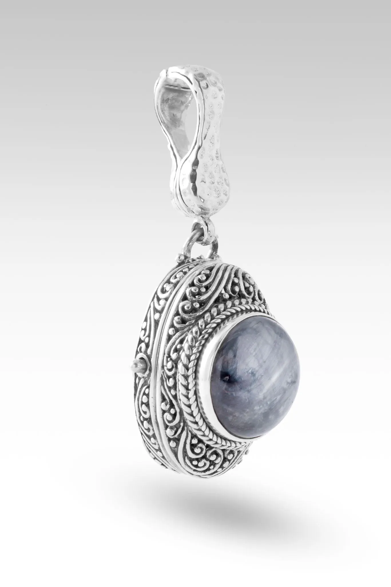 Inner Grace Pendant™ in Eagle Eye