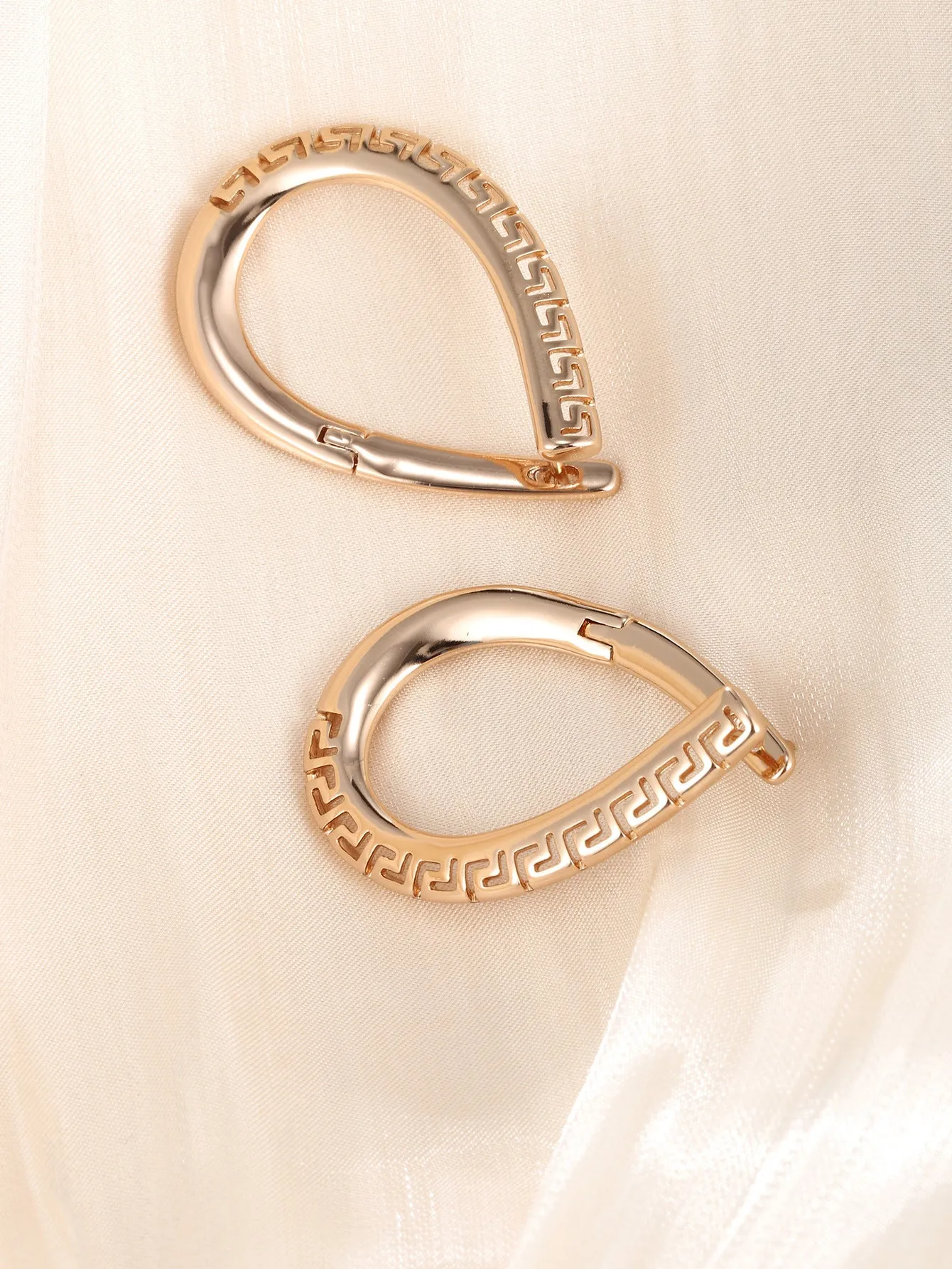 Jewelry Fashion Retro Cross Pattern Personalized Temperament Niche Earrings