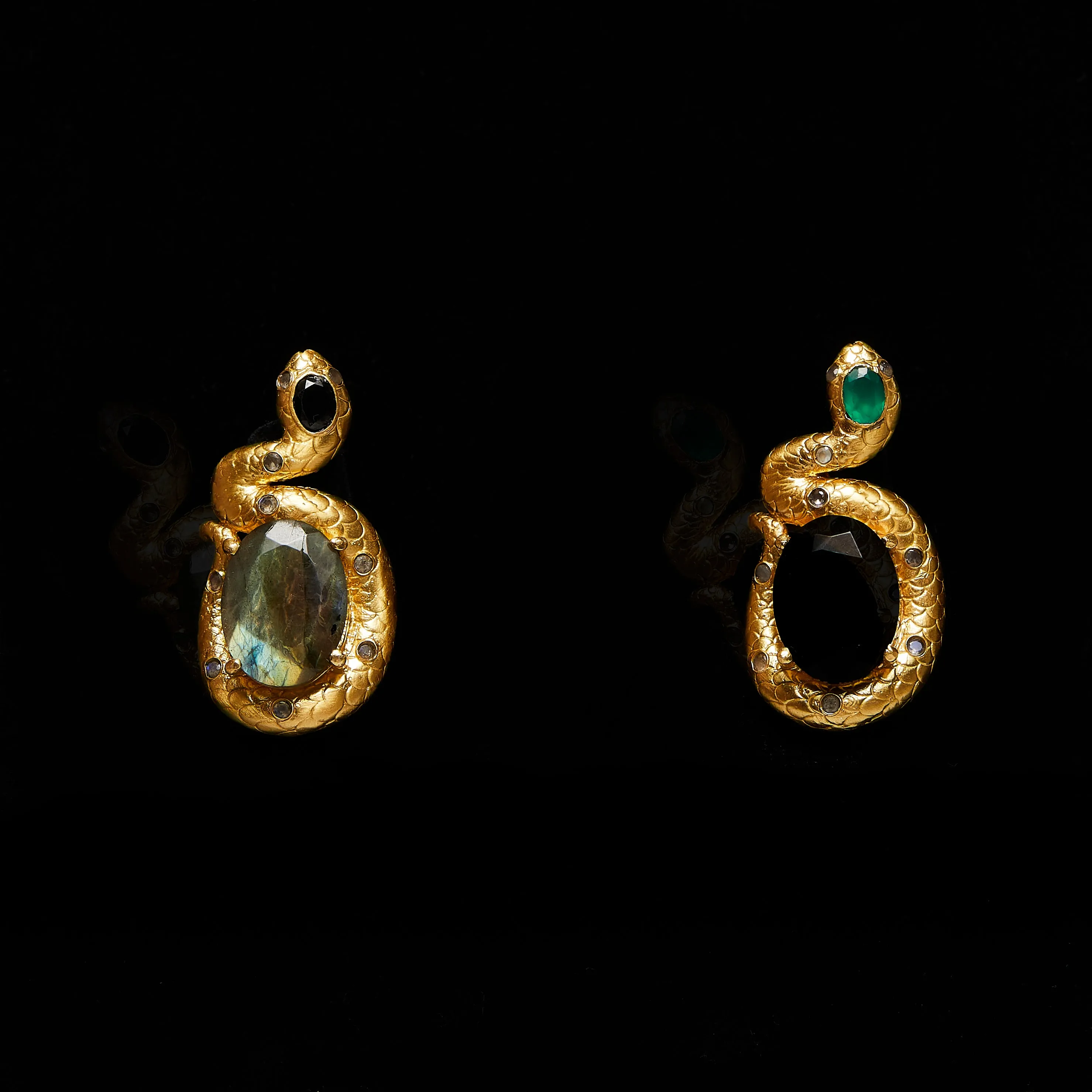 Naga Ring