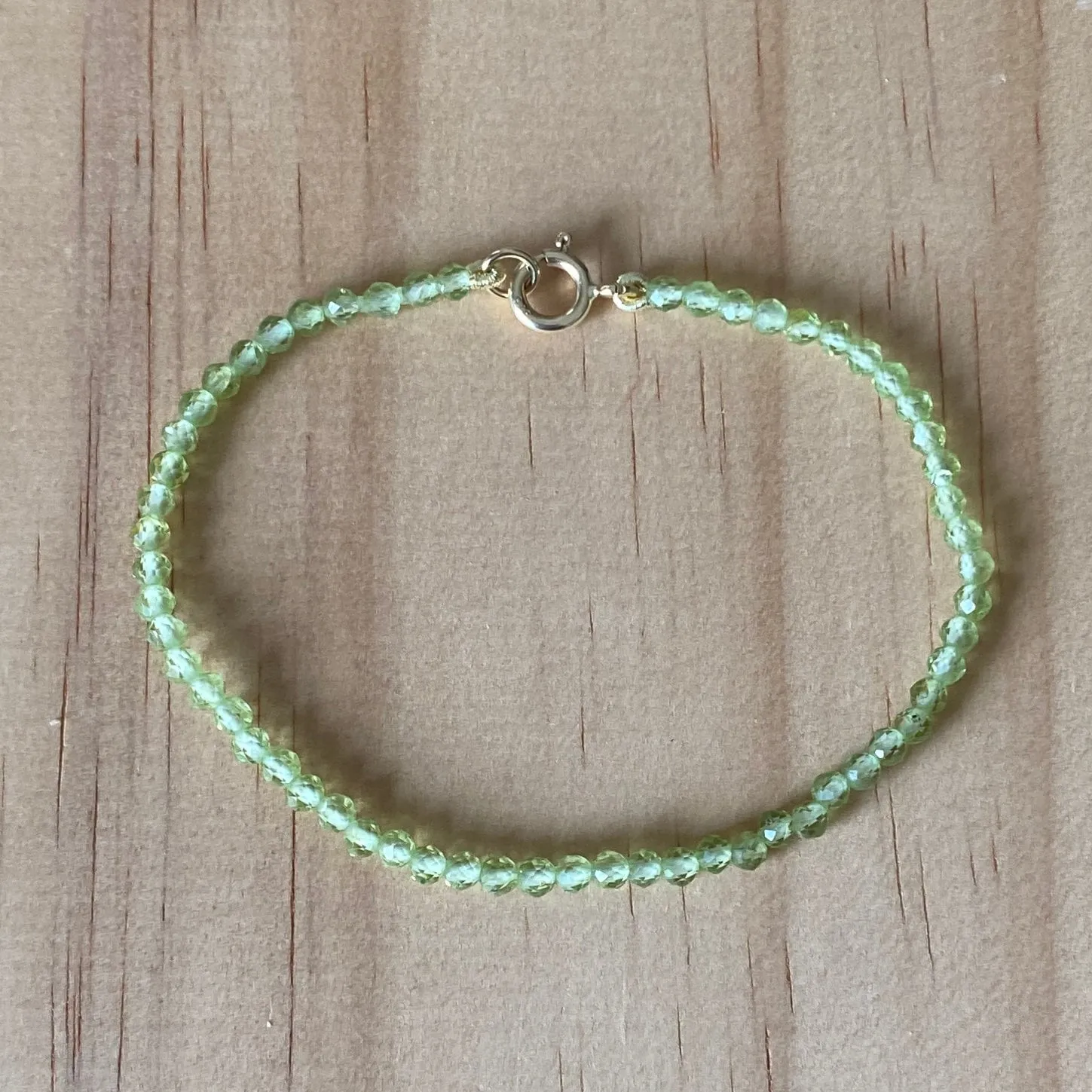 Solid 9 Carat Yellow Gold Peridot Bracelet