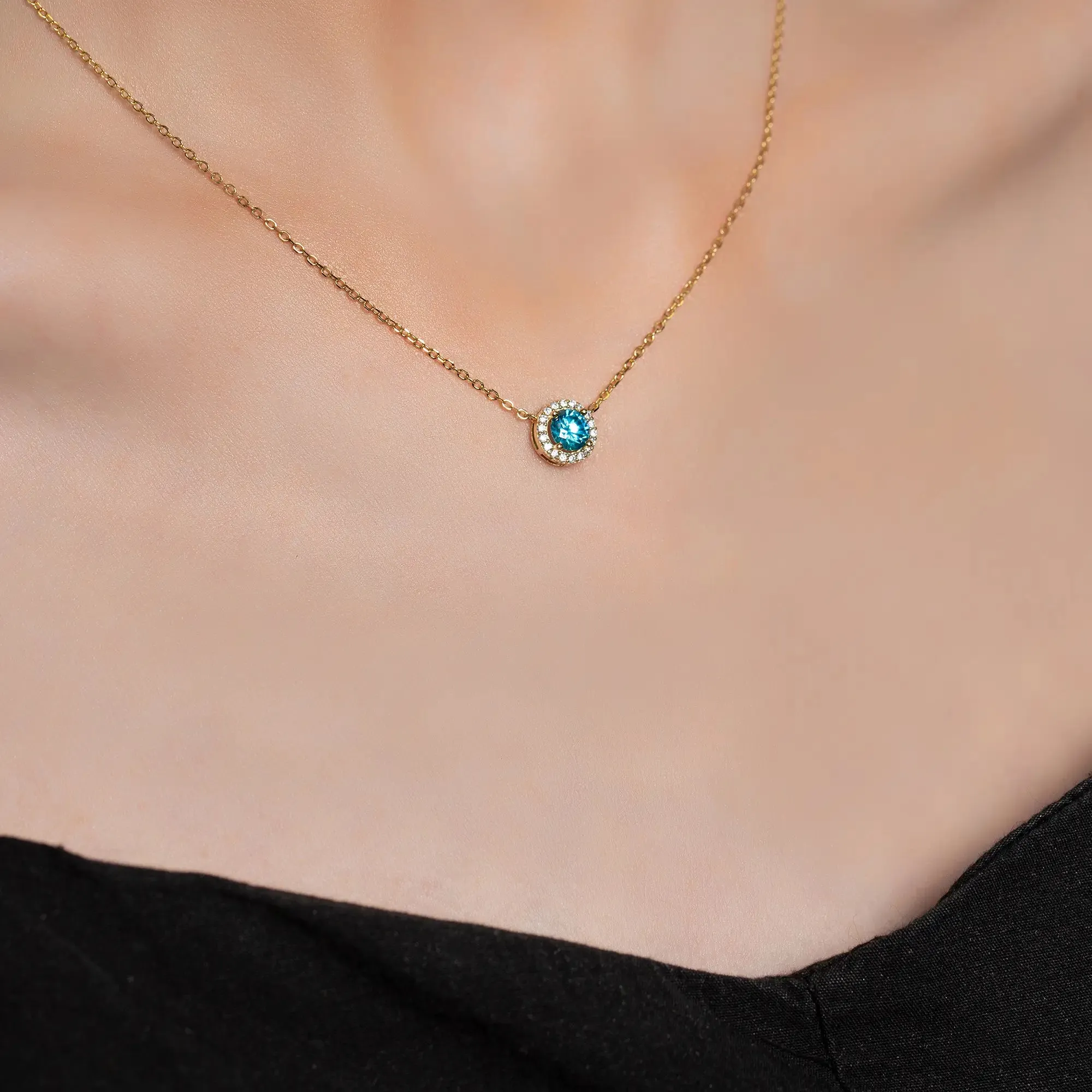 Yellow Gold Chain Gemstone Necklace