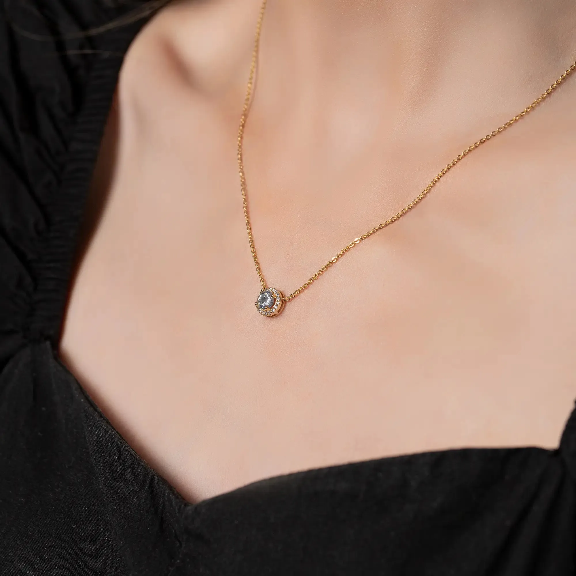 Yellow Gold Chain Gemstone Necklace
